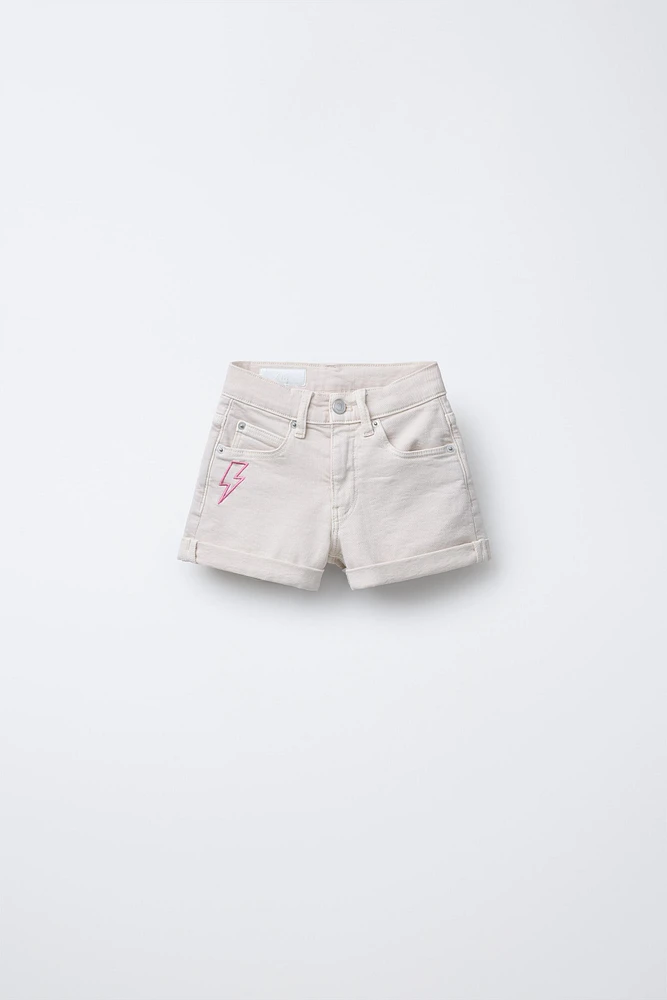 EMBROIDERED DENIM SHORTS