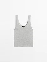 Cotton blend top with blonde lace detail