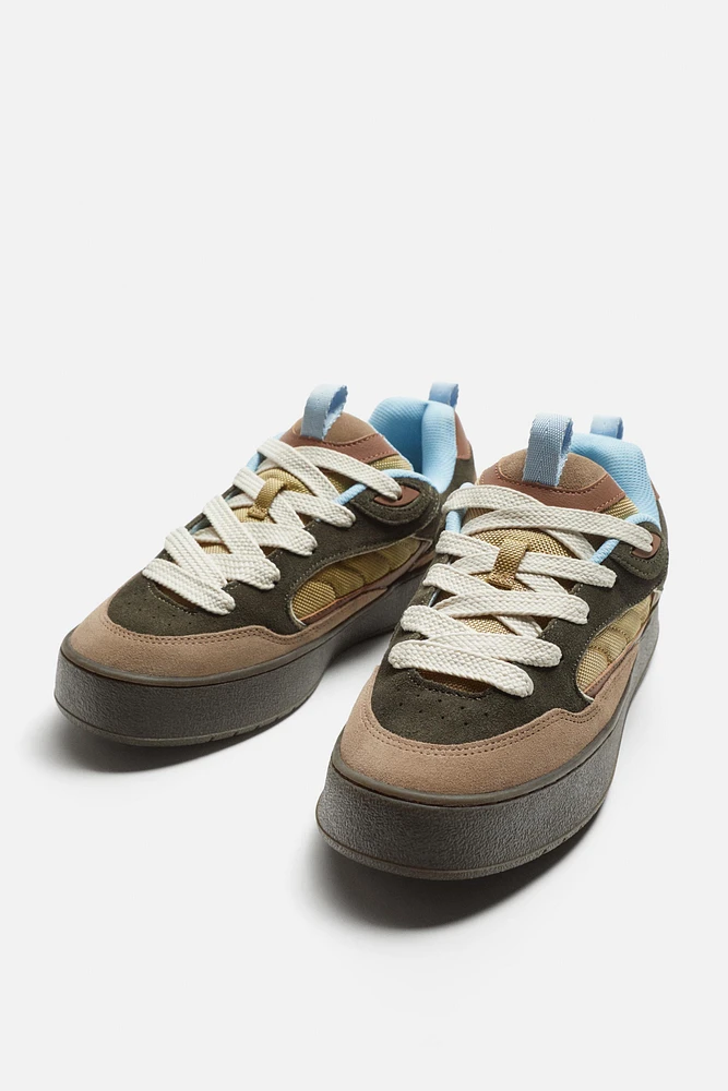 TENNIS MULTICOLORES