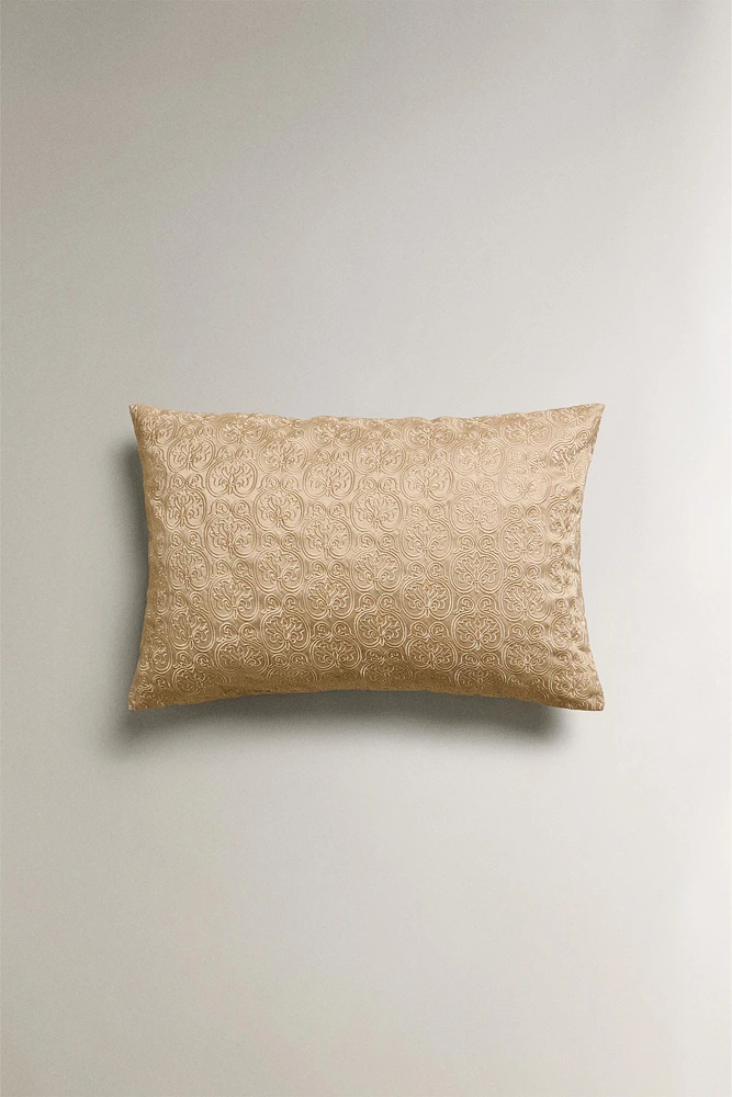 EMBROIDERED THROW PILLOW COVER