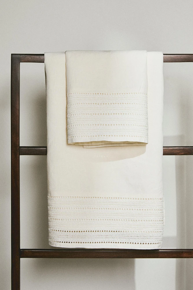 HEMSTITCHED LINEN BATH TOWEL
