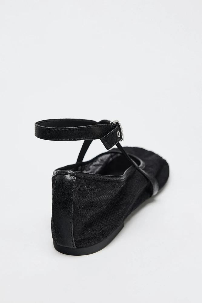 DOUBLE STRAP LACE BALLERINAS
