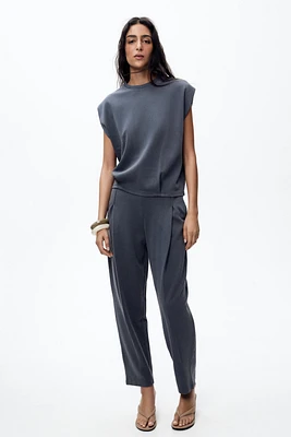 WASHED PLEATED PANTS