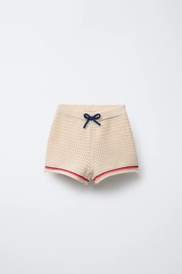 CONTRAST KNIT SHORTS