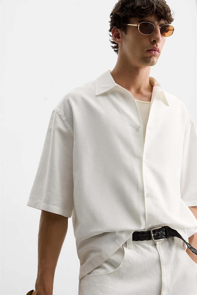 CHEMISE FLUIDE COUPE DÉCONTRACTÉE