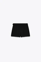 BELTED SHORTS WITH DARTS