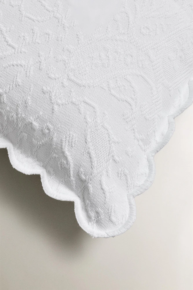 SCALLOPED FLOWER THROW PILLOW COVER