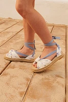 LACE-UP SANDALS