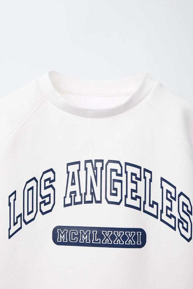 T-SHIRT STYLE UNIVERSITAIRE
