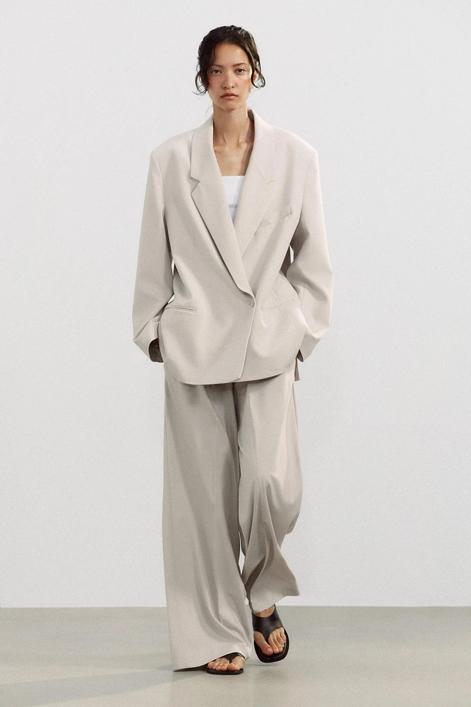 OVERSIZED BLAZER