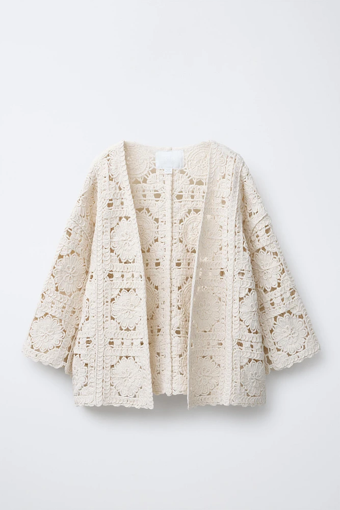 KIMONO FLEURS MACRAMÉ