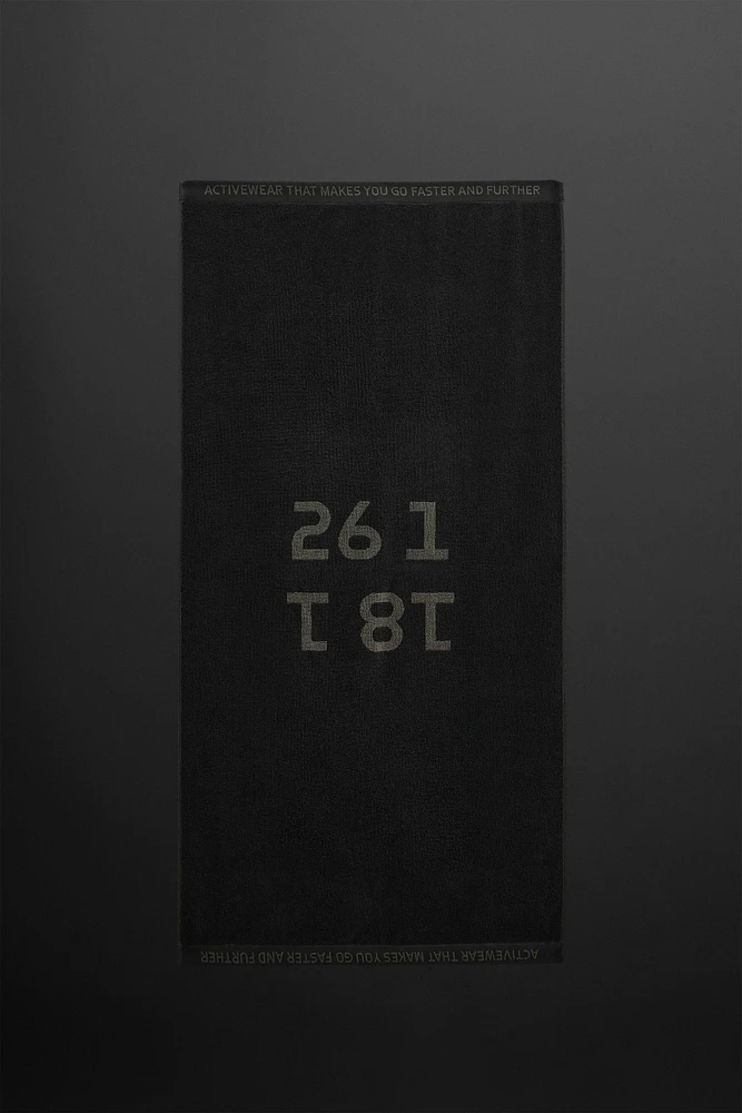 LARGE WORKOUT TOWEL