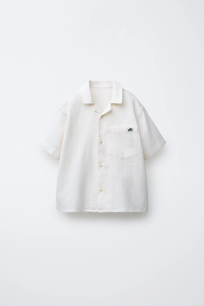 CHEMISE STRUCTURÉE À POCHE