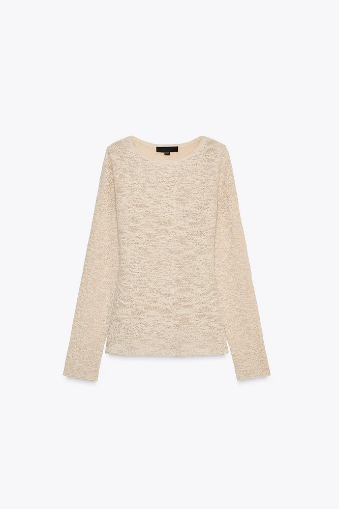 TOP EN MAILLE À TEXTURE
