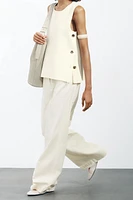BUTTONED KNIT VEST