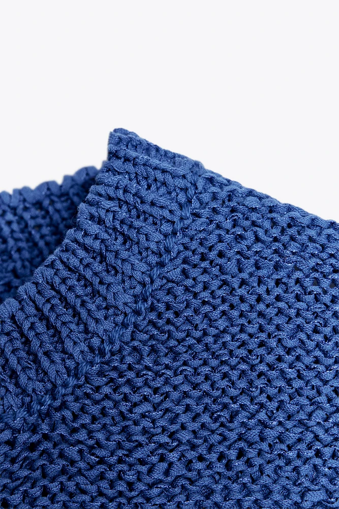 KNIT CROP TOP