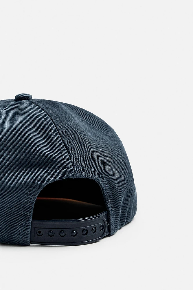 FLAT BILL EMBROIDERED CAP
