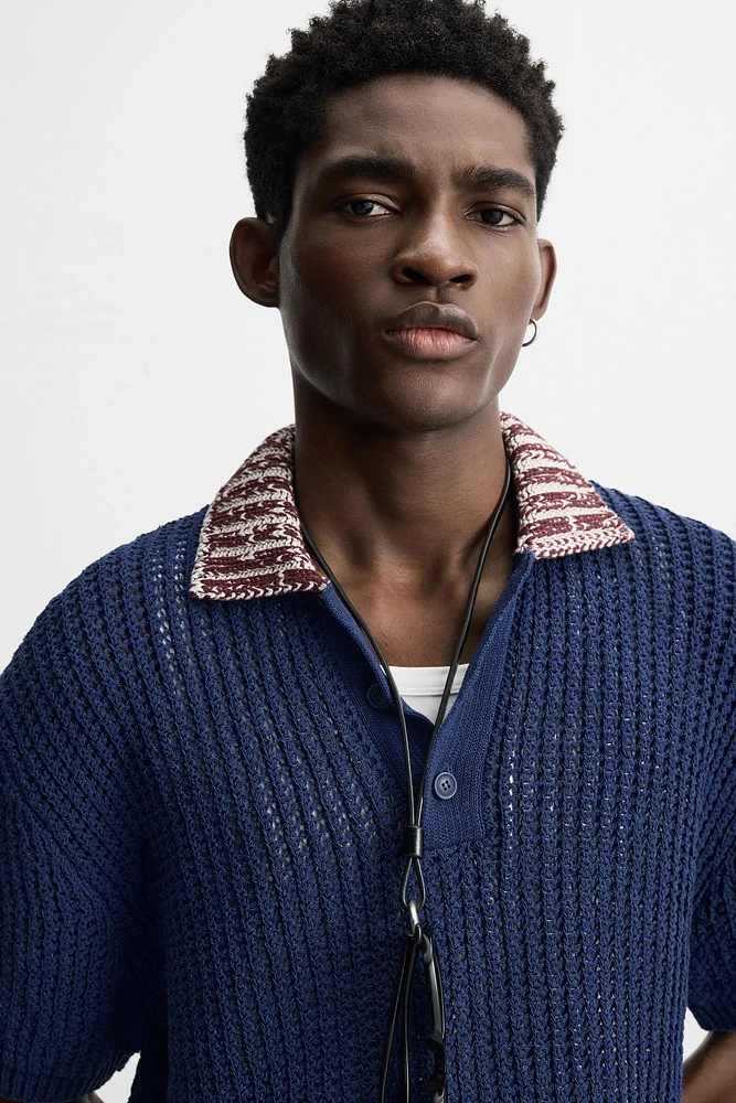 CONTRAST TEXTURED KNIT POLO SHIRT