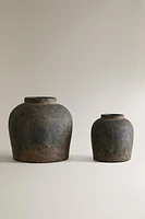 VASE CÉRAMIQUE TEXTURE USÉE