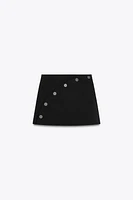 SPLIT SKIRT WITH BUTTONS