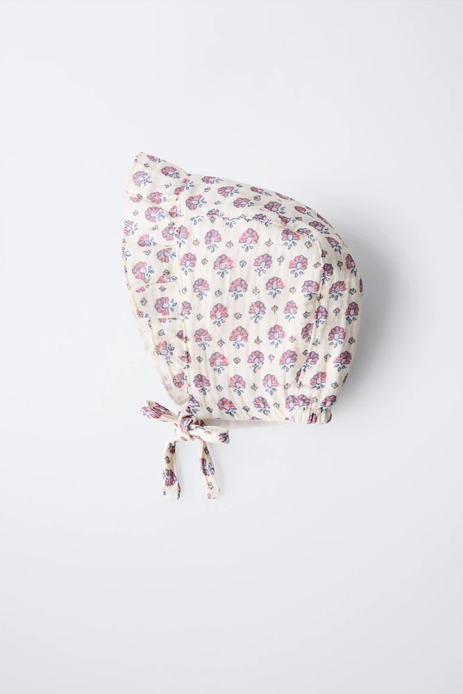 TEXTURED FLORAL BONNET