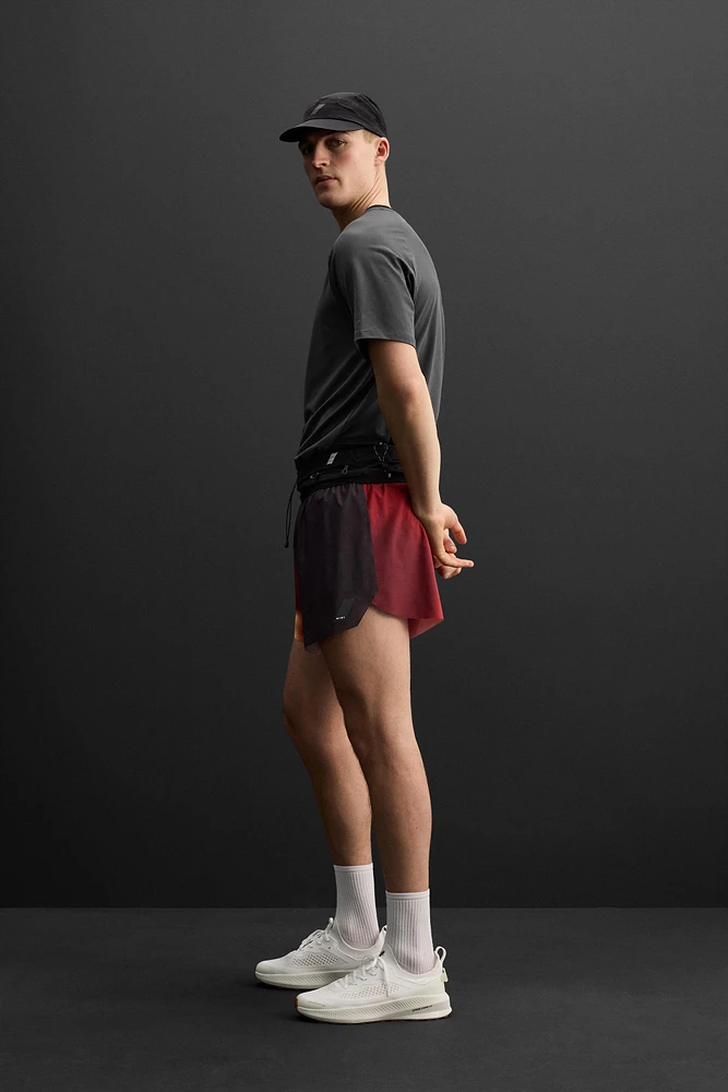 TEXTURED TRAINING T-SHIRT