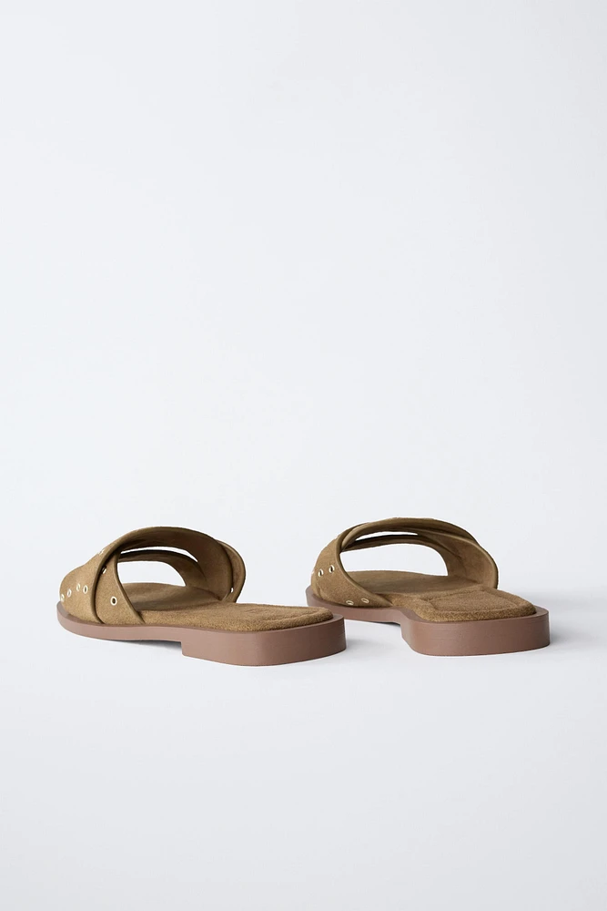 SUEDE CROSS STRAP FLAT SANDALS