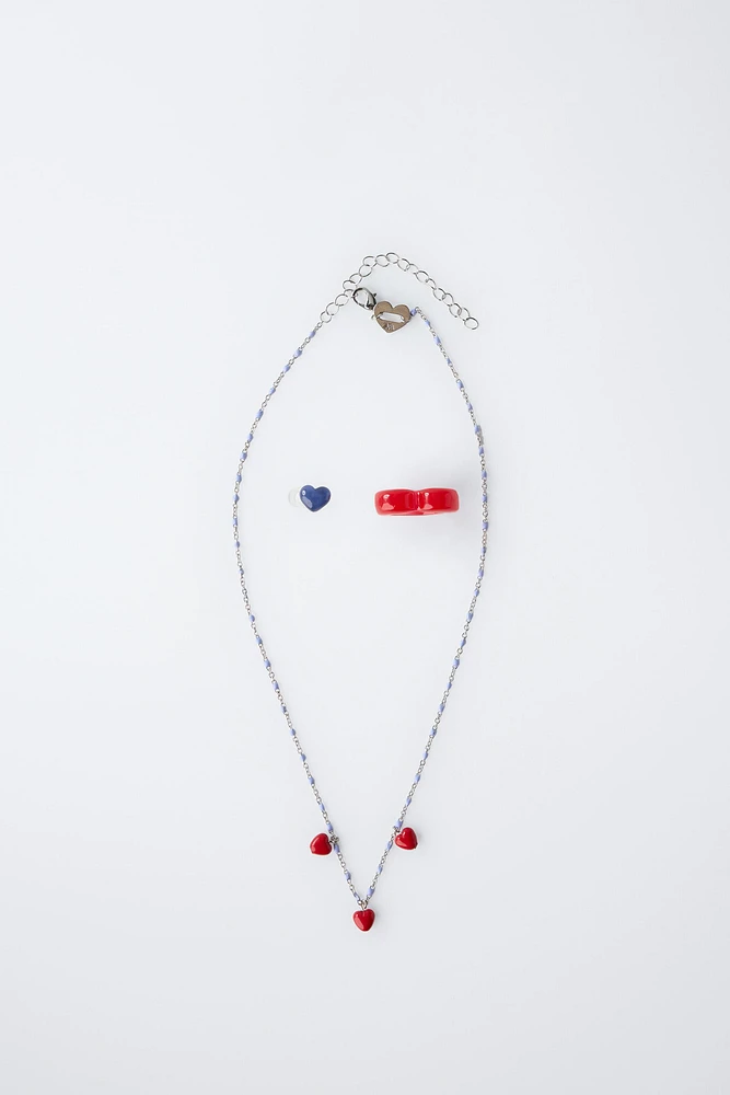 HEART NECKLACE AND TWO RINGS SET