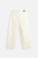 RELAXED FIT JEANS