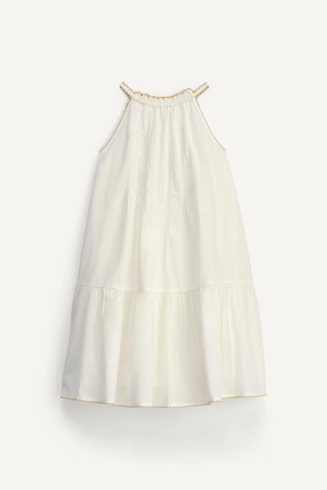 ROBE HALTER À FLEURS BRODÉES ÉDITION LIMITÉE