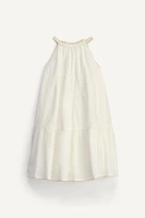 ROBE HALTER À FLEURS BRODÉES ÉDITION LIMITÉE