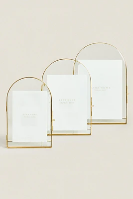 GOLDEN ARCH PICTURE FRAME