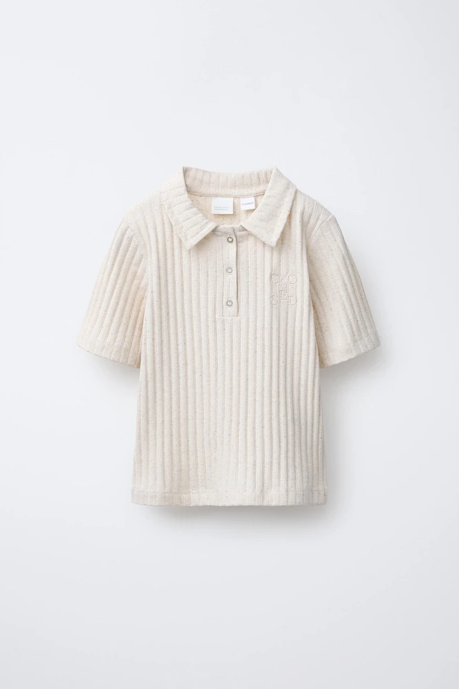 T-SHIRT POLO STRUCTURÉ