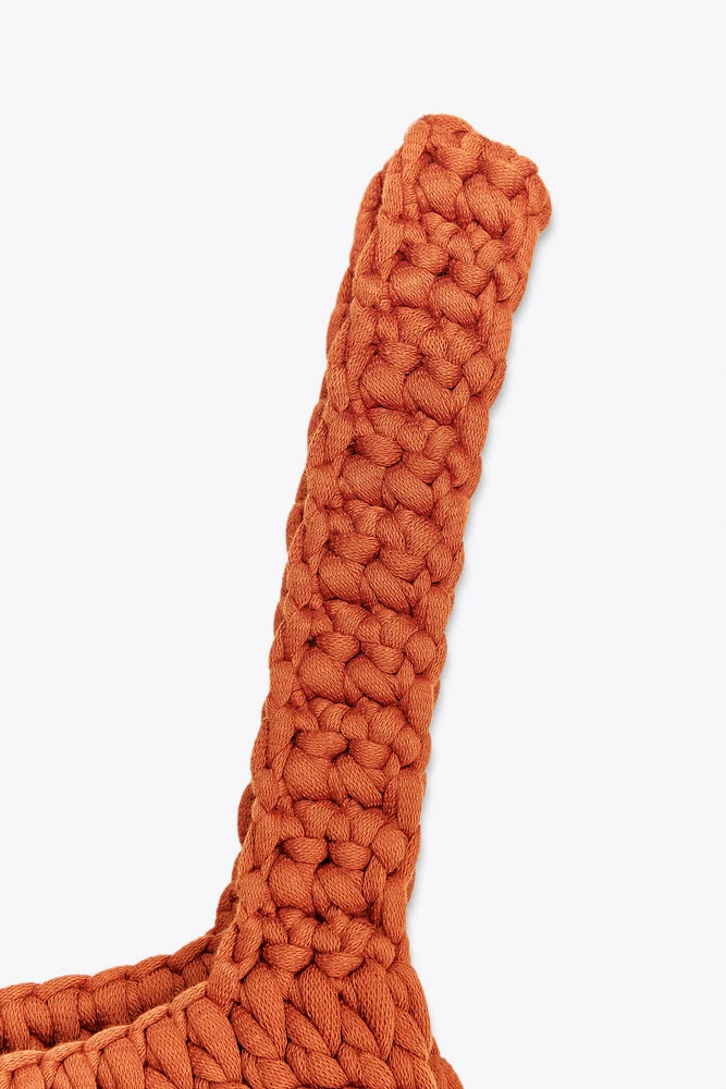 HAUT EN MAILLE CROCHET