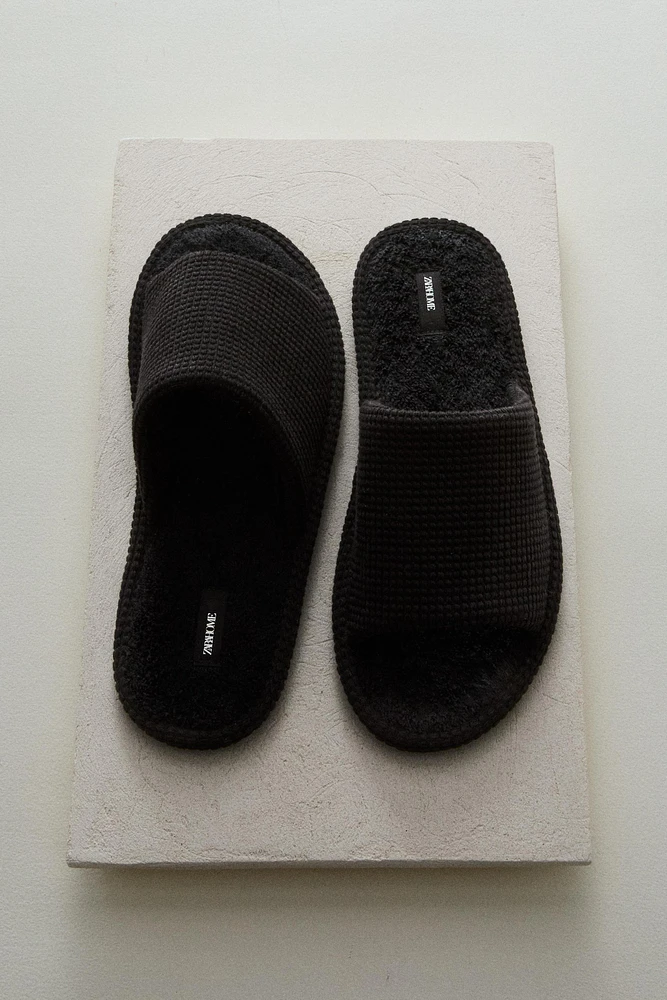 CHAUSSONS OUVERTS TISSU ÉPONGE SALLE DE BAIN