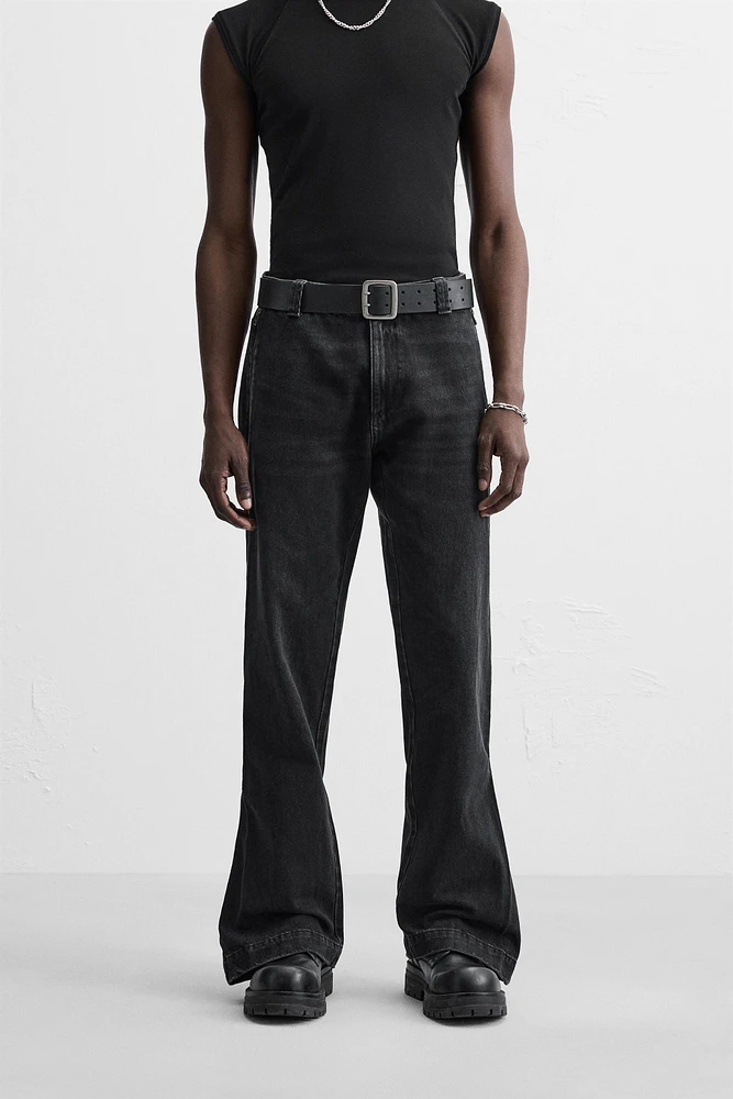FLARE FIT ZIPPERED JEANS