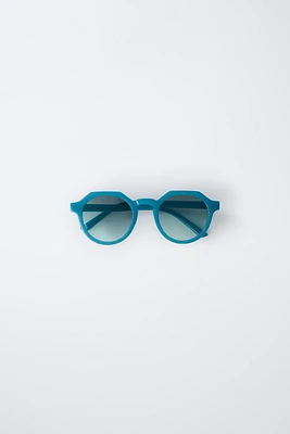 LUNETTES DE SOLEIL MONTURE TRANSLUCIDE