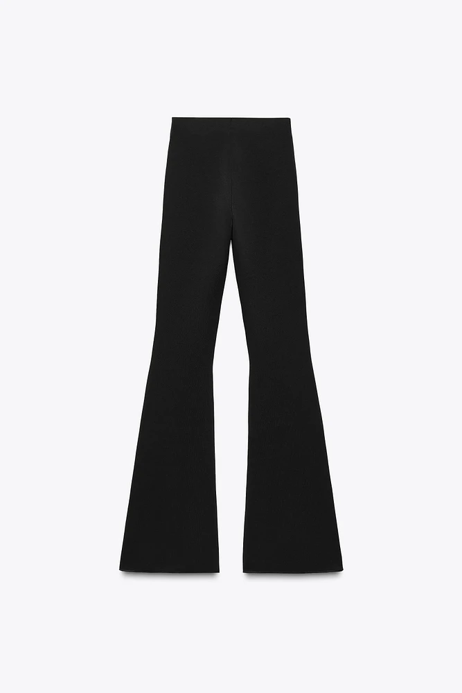 CONTOURING STRETCH FLARE PANTS