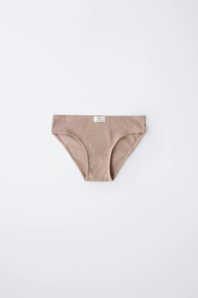 6 ANS/ LOT DE TROIS CULOTTES RIB ÉTIQUETTE