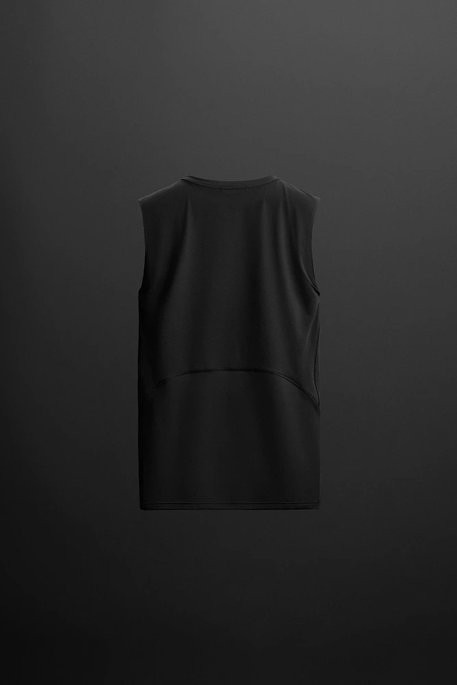 COMPRESSION TANK TOP
