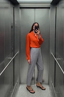 FLOWY SATIN EFFECT SHIRT
