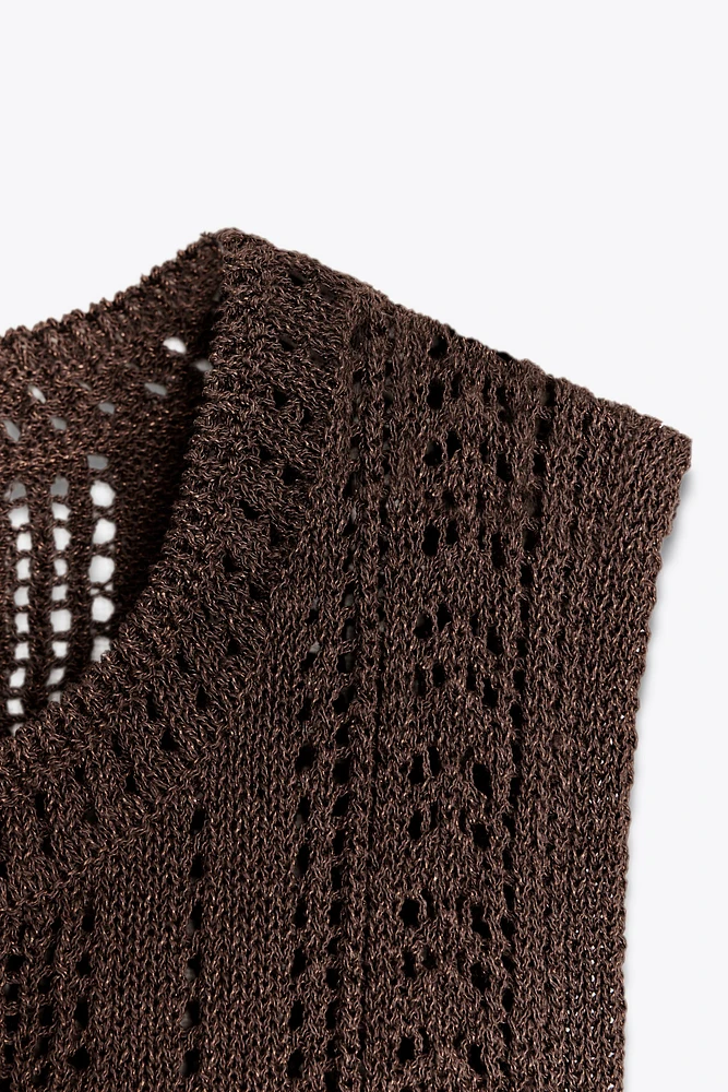 ROBE COURTE EN MAILLE CROCHET