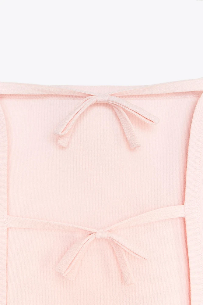 TIE CUT OUT KNIT TOP
