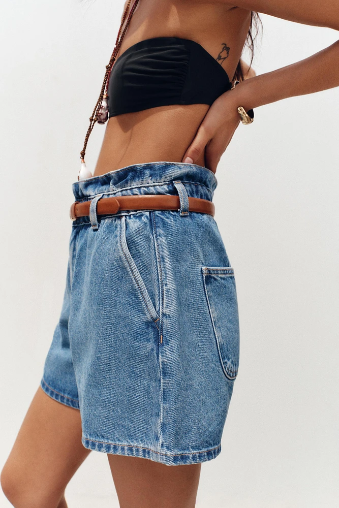 BERMUDA Z1975 EN JEAN PAPERBAG CEINTURE