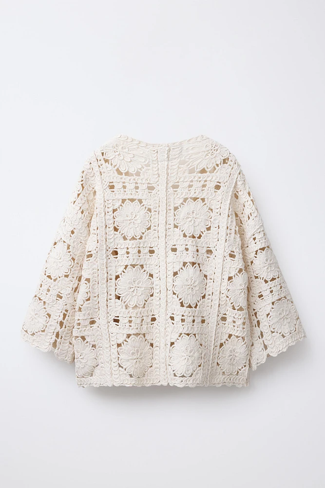 KIMONO FLEURS MACRAMÉ