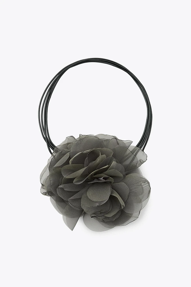 FABRIC FLOWER NECKLACE