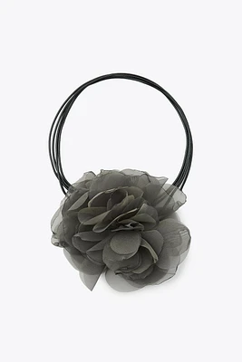 FABRIC FLOWER NECKLACE