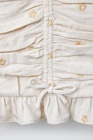 LINEN EMBROIDERED FLOWER RUCHED TOP