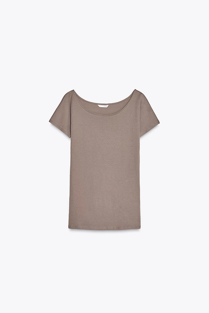 T-SHIRT À MANCHES COURTES