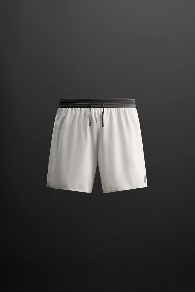 SHORT DE RUNNING STRUCTURÉ